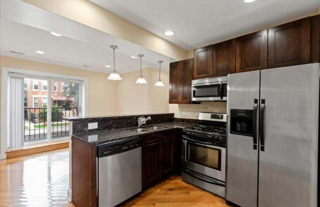 4022 North Central Park Ave.