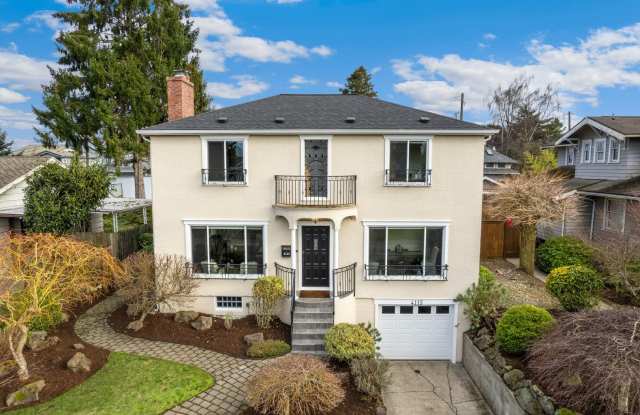 Luxury Spanish Revival Near Proctor & Ruston Waterfront | Professional Landscaping Included