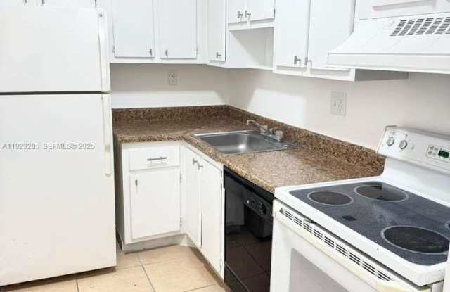 Photo of 961 NW 45th St