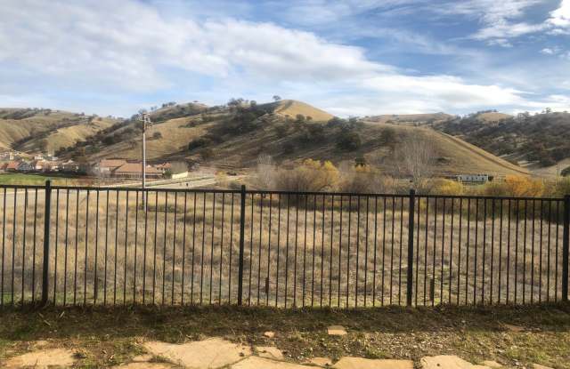 Diablo Grande Charmer!