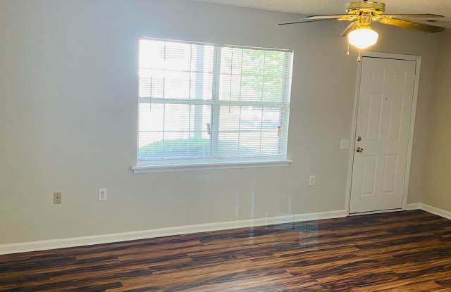 1209 E Fire Tower Rd