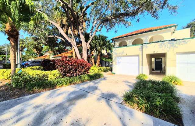 2513 W Kansas Ave Unit B