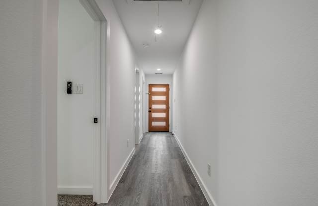 3305 Mineola Street - A