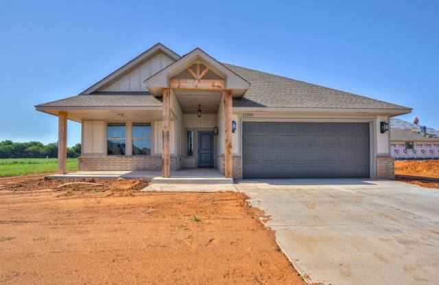 Newer Home Available Mustang Park