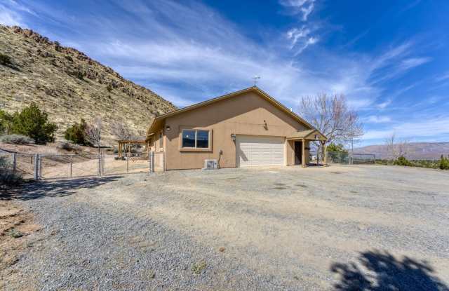 155 Pioche Road Reno, NV 89510 - Located in Palomino Valley, MUST SEE