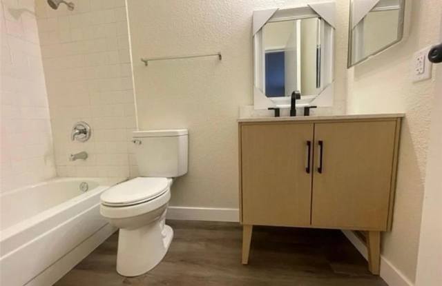 453 N Lamb Boulevard