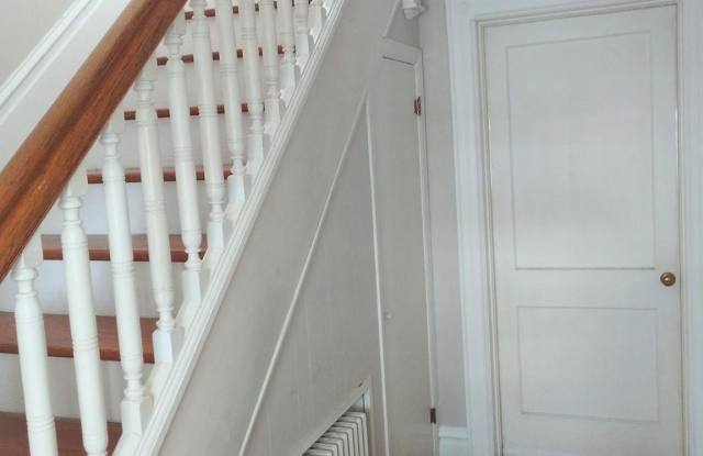 230 WEST SECOND STREET