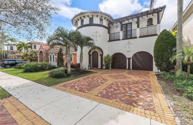 9564 Exbury Ct