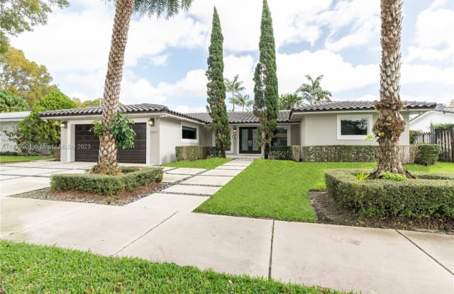 6921 Bottlebrush Dr - 6921 Bottle Brush Drive, Miami Lakes, FL 33014