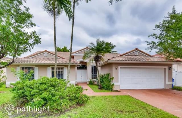 327 Southwest 185th Terrace - 327 Southwest 185th Terrace, Pembroke Pines, FL 33029