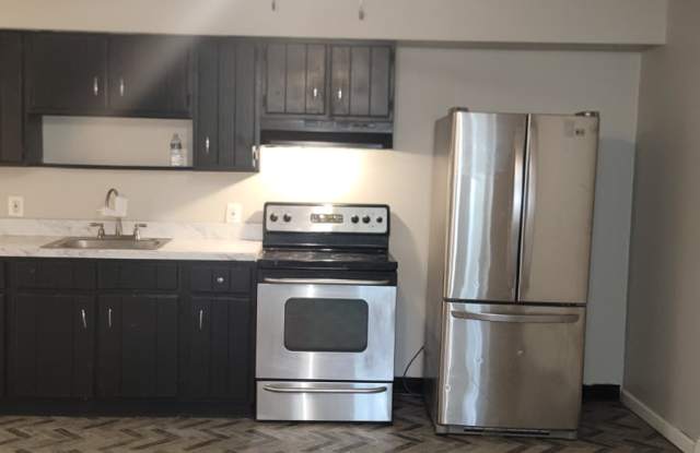 753-755 North Washington Street7