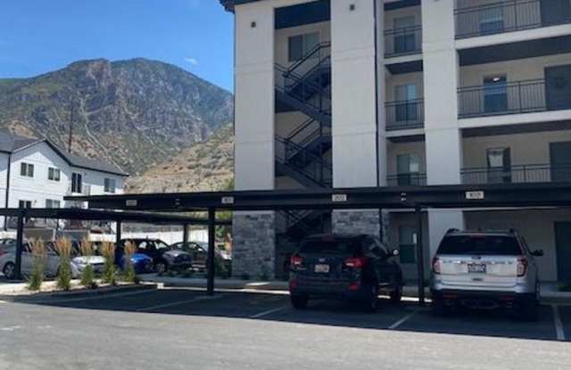 Beautiful Condo in Provo!