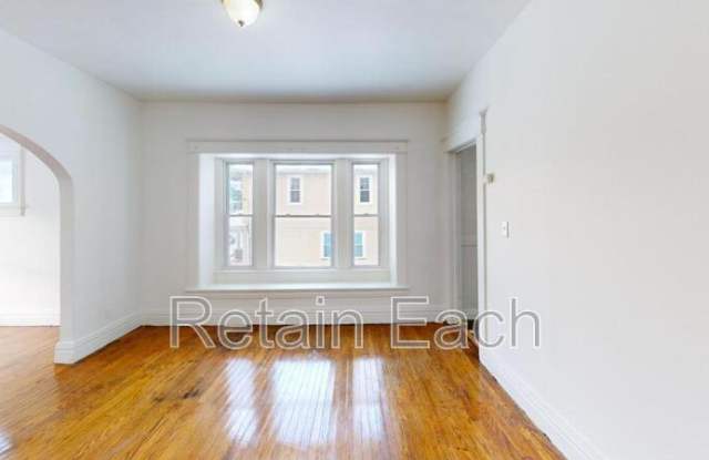132 Weyl St