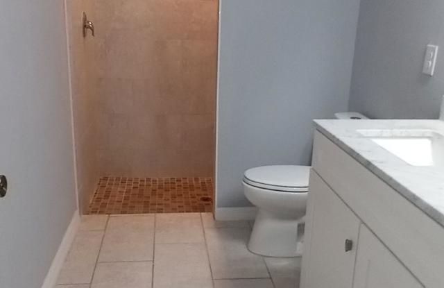 Available now: Newer Construction 3BD / 2BR Duplex with 1 car garage