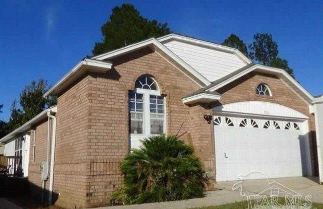 Photo of 2060 Cambridge Cir