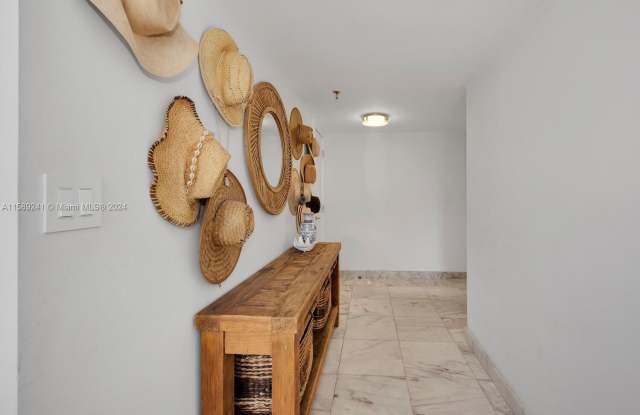 650 Ocean Dr