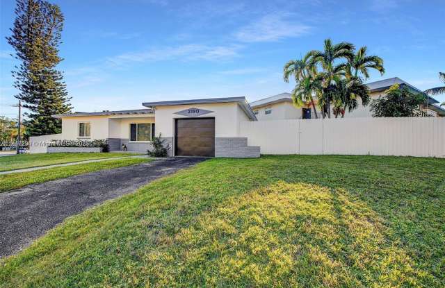 2190 Northeast 169th Street
