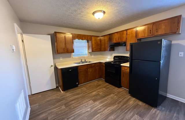 Cozy 2BR/1BA Duplex Near UGA – Comfort  Convenience in East Athens