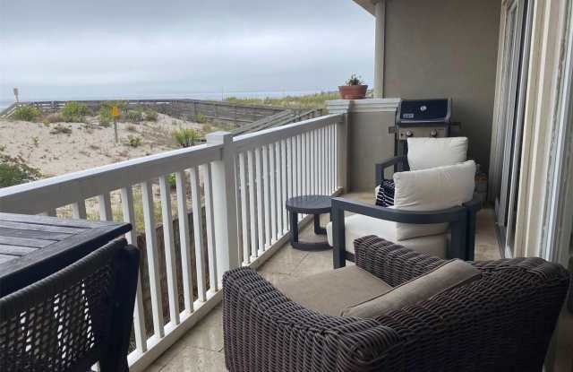 1051 Oceanfront Street