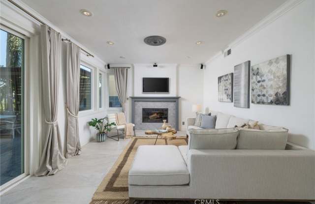 27096 Ironwood Drive