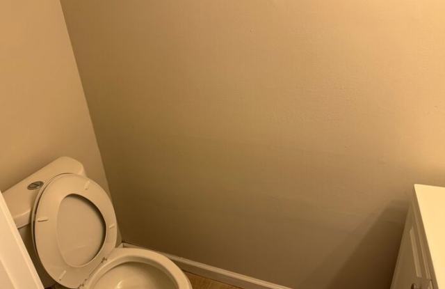 159 Brookwood Ave., NE, Unit 23