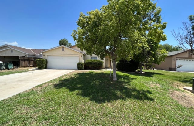 6204 Straub Ln - 6204 Straub Lane, Bakersfield, CA 93307