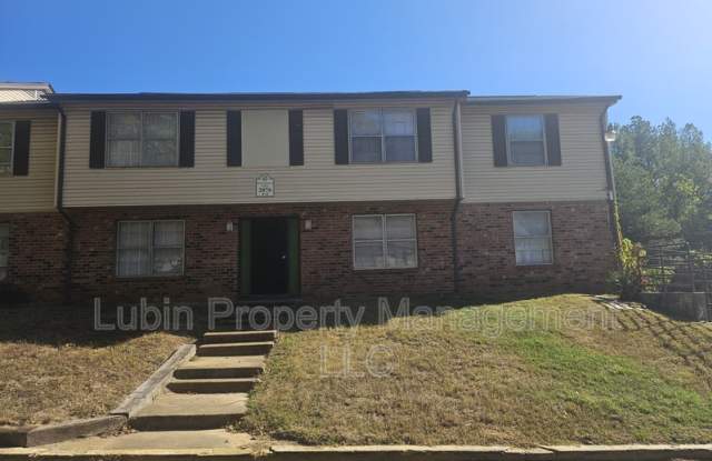 Photo of 2883 Coach Dr