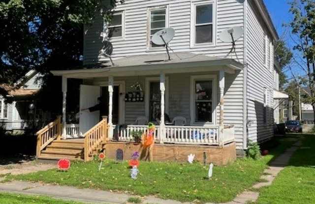 Photo of 416-4 W. Court Street