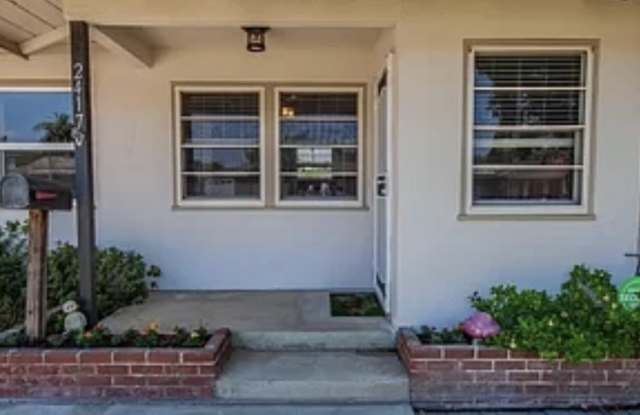 2417 West College Court