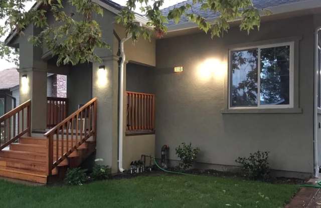 Photo of 1115 Clark Street