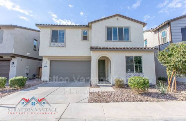 2830 S Navajo Way
