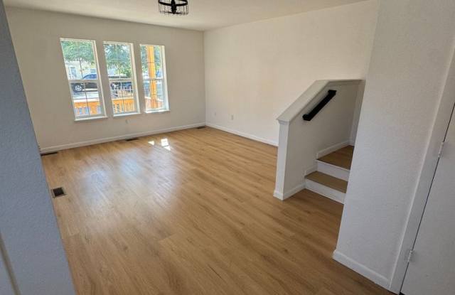 Photo of Charming 3BR House in Aurora