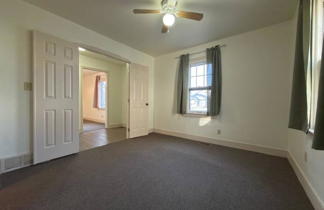 320 East Indiana Avenue - B