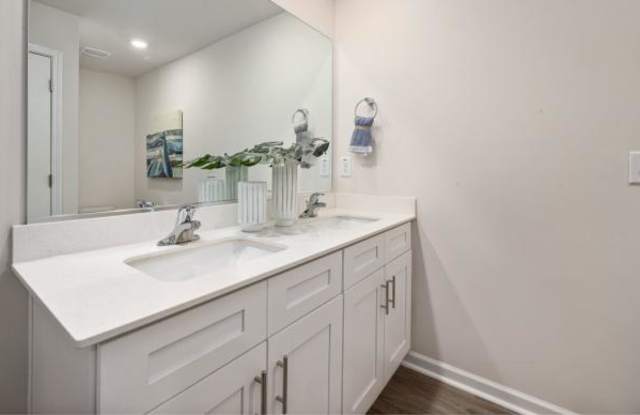 3772 Lori Ln.