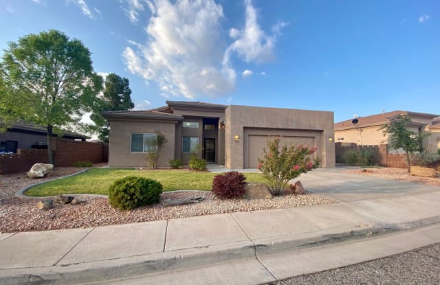 2364 E 50 S - 2364 East 50 South, St. George, UT 84790