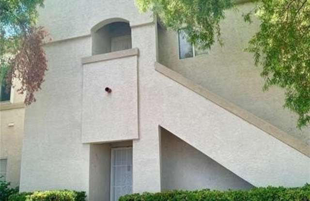 6480 Annie Oakley Drive