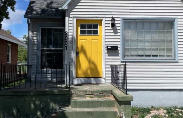 Photo of Gorgeous 5 Bedroom Home