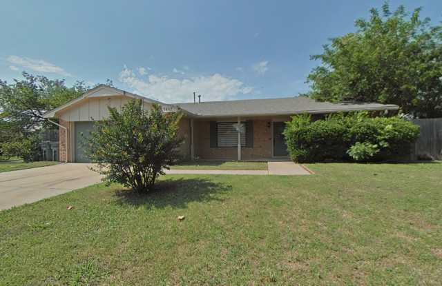 Photo of 7207 NW Lawton Ave.