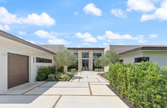 14930 SW 16th Ct