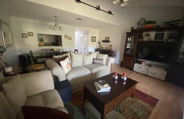 9035 Vineyard Lake Drive