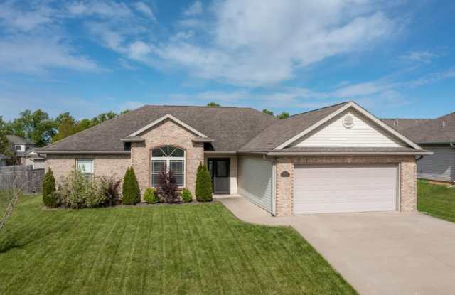 3 Bed, 2 Bath Home - Lake Shire Estates