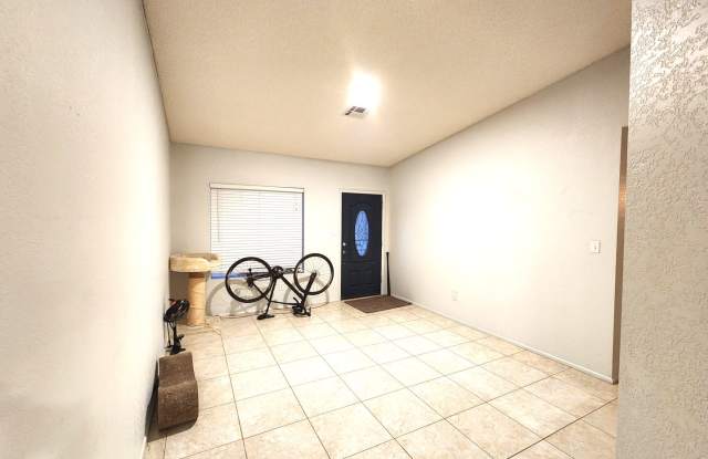 4 bedroom, 2 bath in Ocotillo subdivision