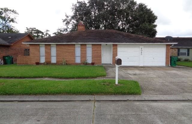 4025 N WINDMERE Street - 4025 North Windmere Street, Woodmere, LA 70058