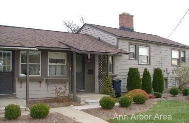 2509 Pittsfield Boulevard - 2509 Pittsfield Boulevard, Ann Arbor, MI 48104