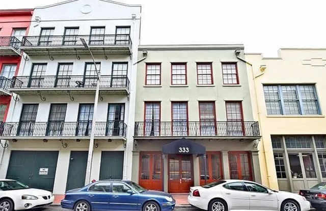 333 Girod St Apt 202