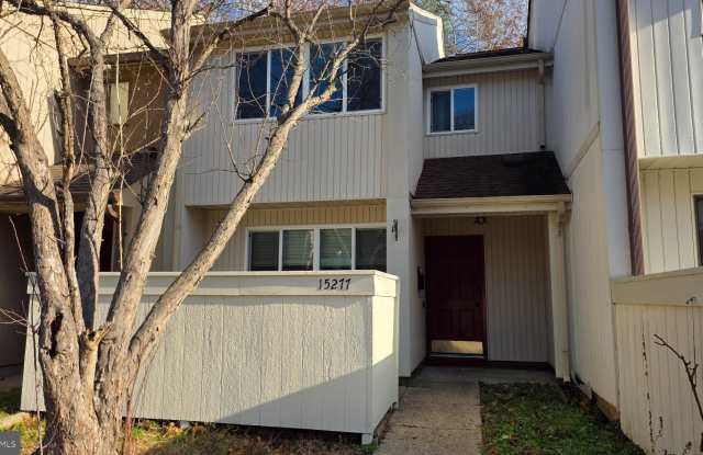 Photo of 15277 LODGE TERRACE