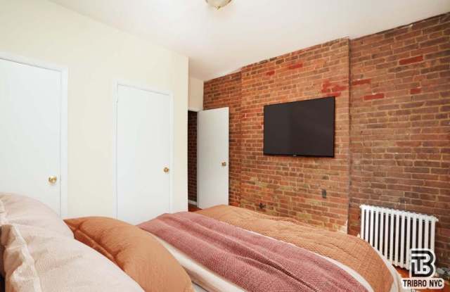 402 West 48th Street