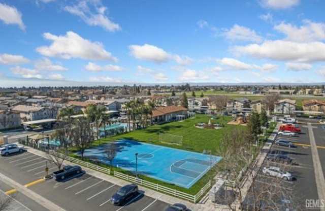 602 Hosking Avenue - 1