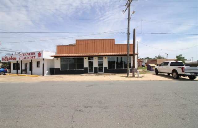 2850 Summer Grove Drive
