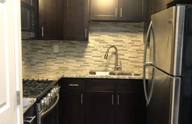 11311 15th Ave Ne #b